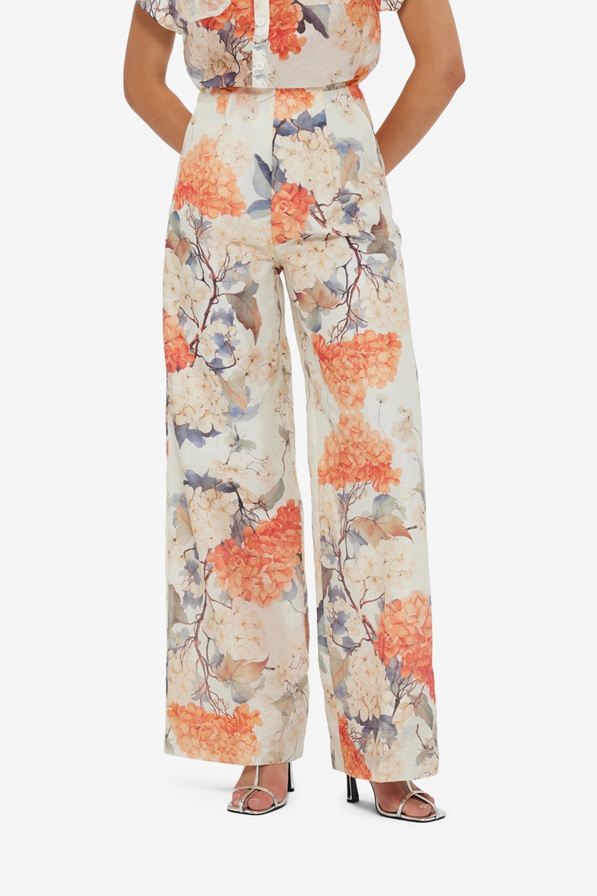 Luisa Pants - Hydrangea Print in Vanilla